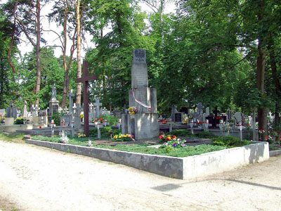 Polish War Graves Brwinów #1