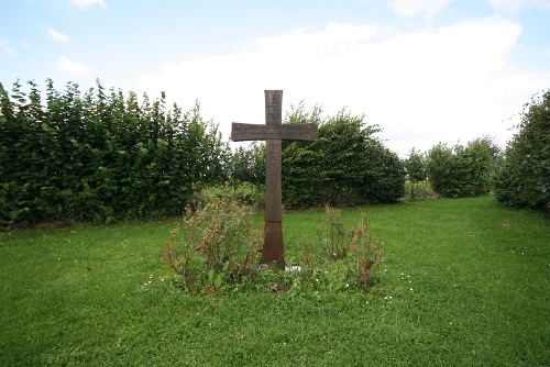 Memorial Major Cédric Charles Dickens