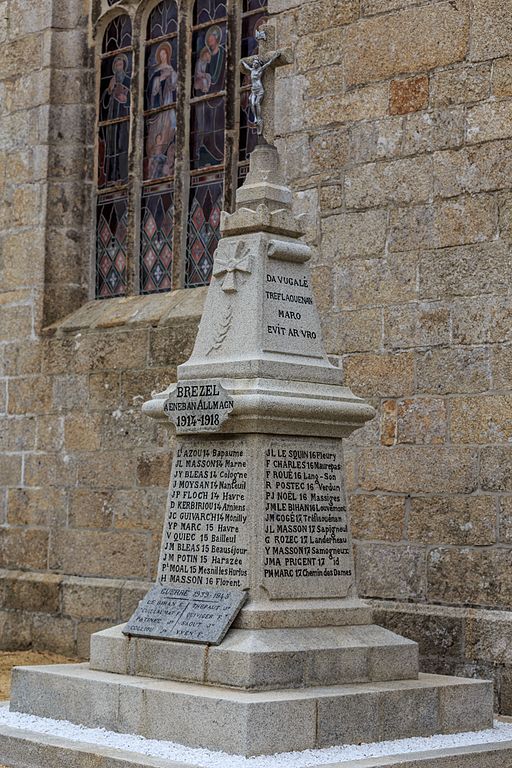War Memorial Tréflaouénan #1
