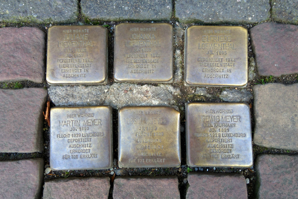 Stumbling Stones Bahnstraße 44