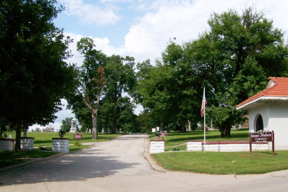 Oorlogsgraf van het Gemenebest Mount Auburn Cemetery #1