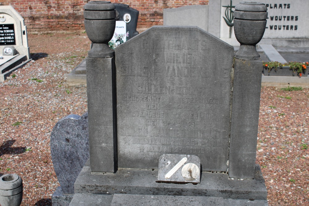 Belgian War Grave Munsterbilzen #1