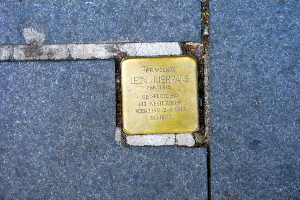 Stolperstein Passage 8