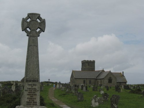 Oorlogsmonument Tintagel #1