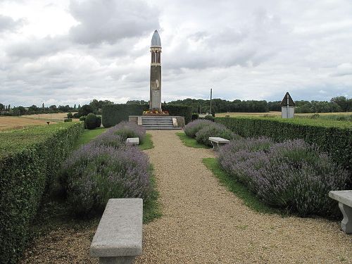 Oorlogsmonument Dagny #1