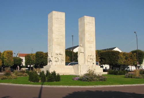 War Memorial Gendarmerie Nationale and Gardes Rpublicaine