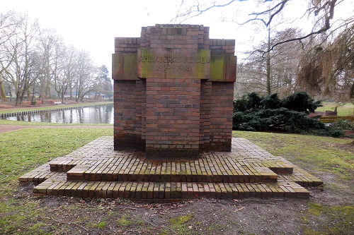 War Memorial Rheinberg #1