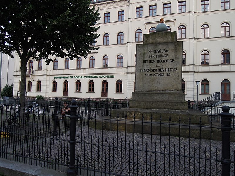 Monument Opblazen Brug