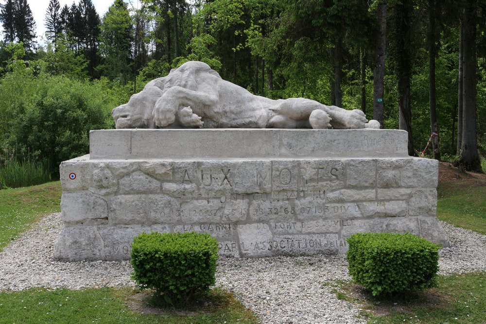 Memorial 130th French Division ("The Wounded Lion") - Verdun -  TracesOfWar.com