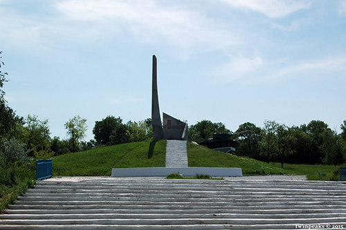 Liberation Memorial (T-34/85 Tank)