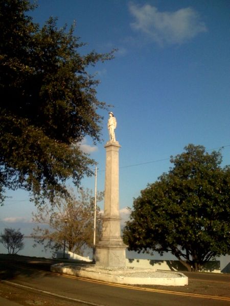 Confederate Memorial Lake Village