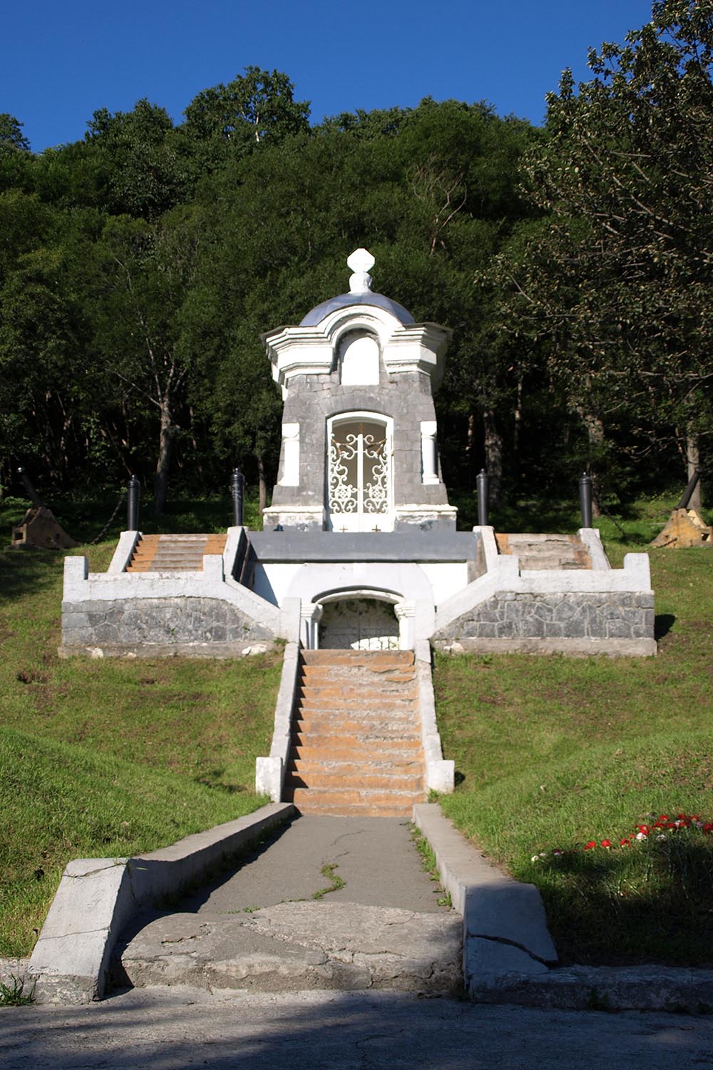 Mausoleum Russian Defenders Petropavlovsk #1