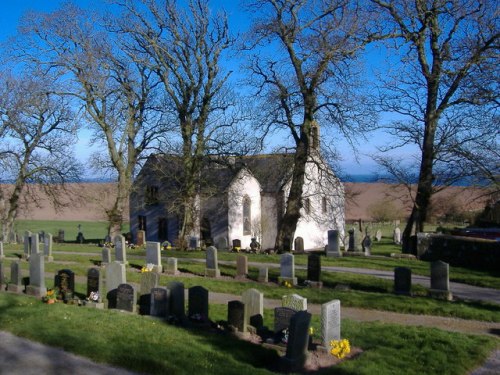 Commonwealth War Grave Kinneff Churchyard #1