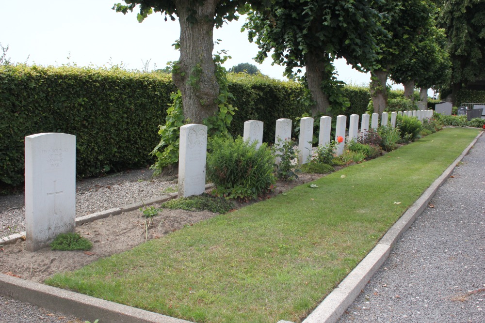 Commonwealth War Graves Dadizele #2