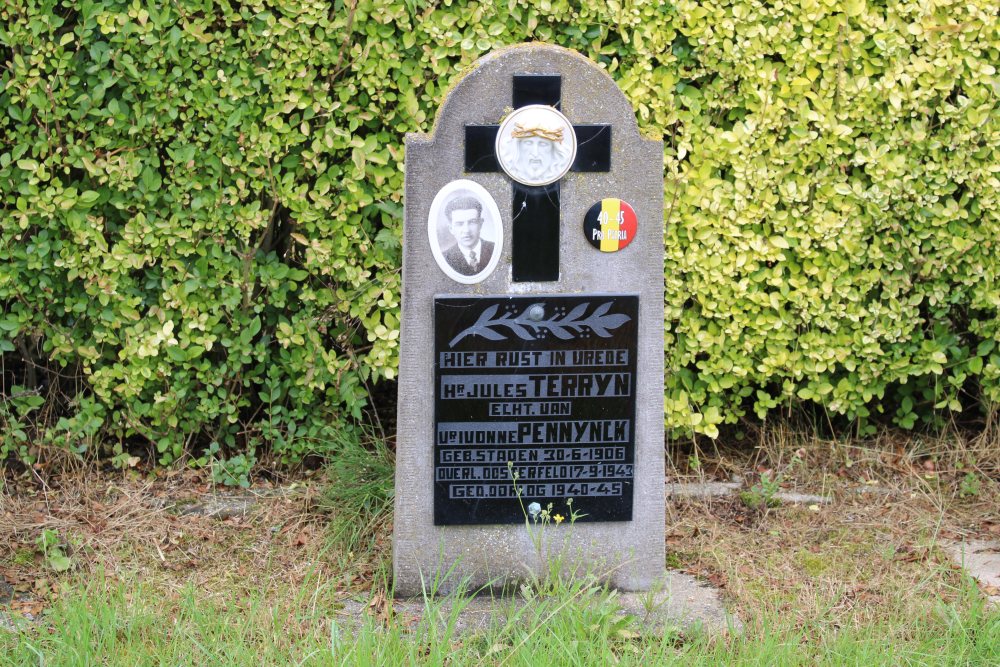 Belgische Oorlogsgraven Oostnieuwkerke #5
