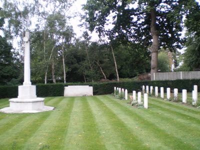 Commonwealth War Graves Henley Road #1