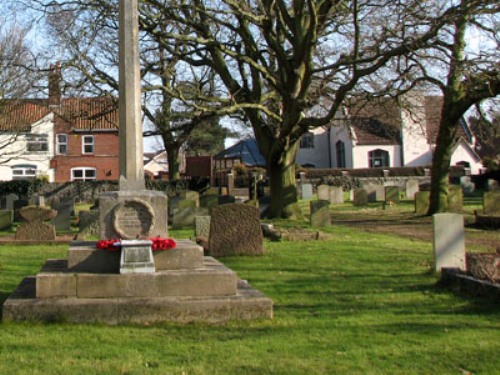 Oorlogsgraven van het Gemenebest Hopton-on-Sea Churchyard