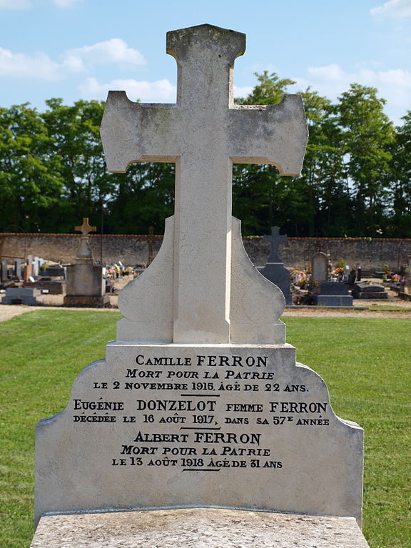 Franse Oorlogsgraven Esmans