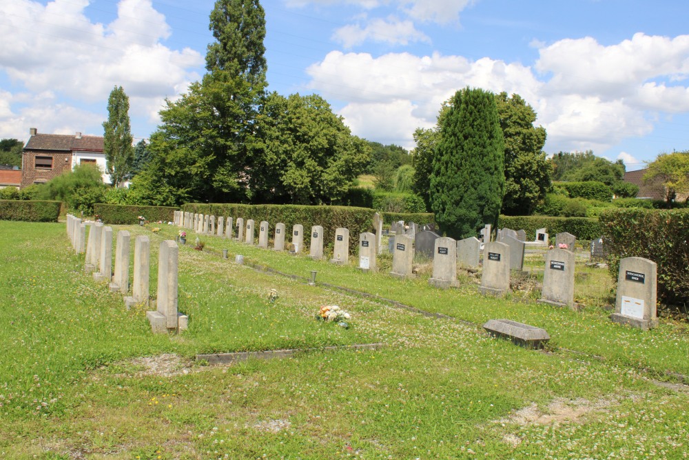 Belgian Graves Veterans Châtelineau Cimetière de la Floche #1