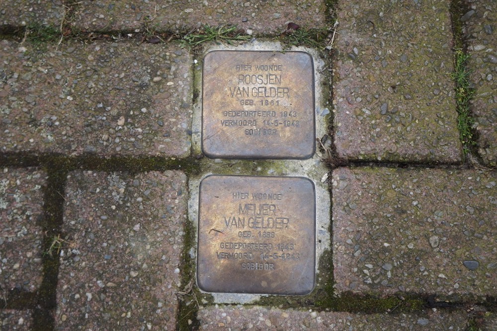 Stumbling Stones 't Kipwegje 1