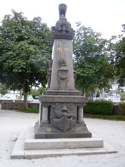 War Memorial Riec-sur-Blon #1