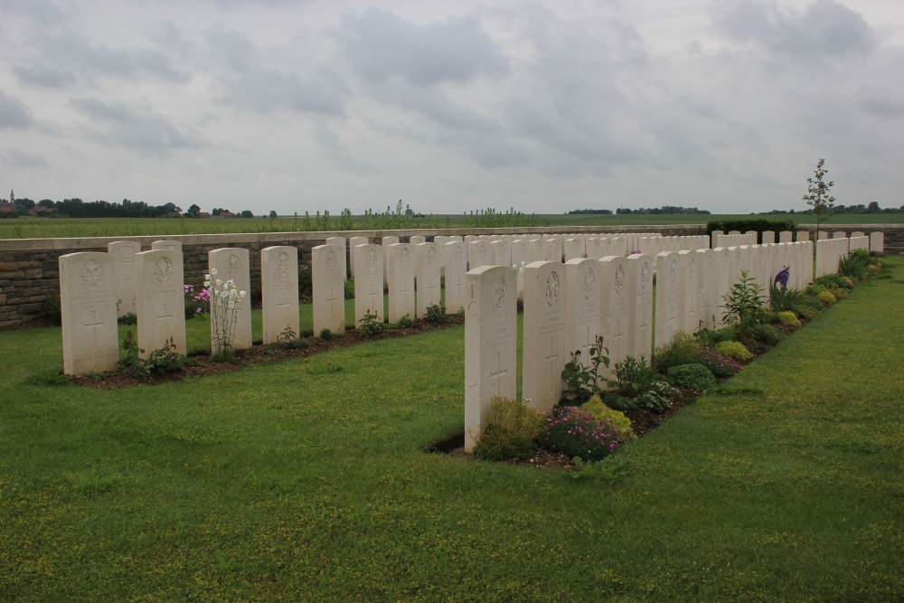 Commonwealth War Cemetery Orival Wood #5