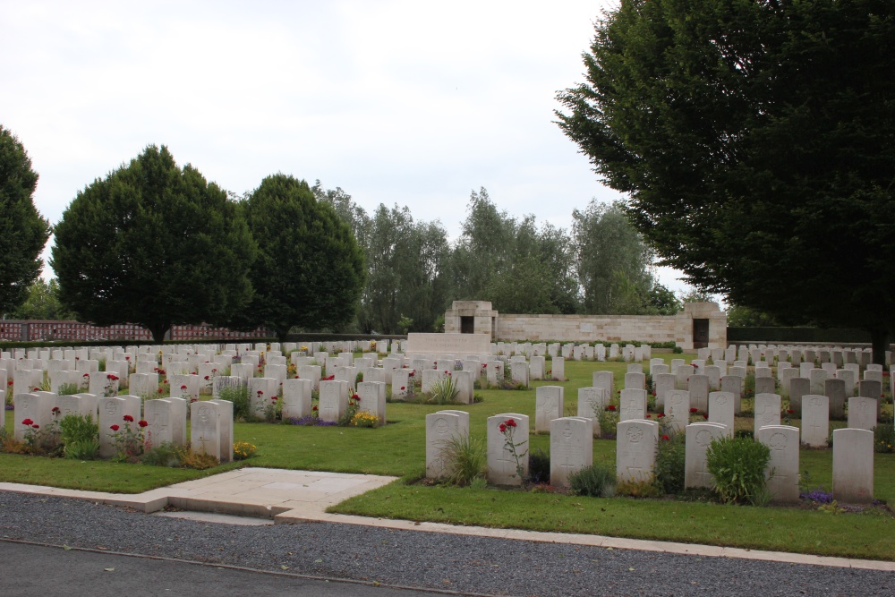 Oorlogsgraven van het Gemenebest Tournai Extension #2