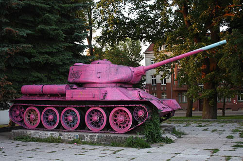 Liberation Memorial (T-34/85 Tank) #2