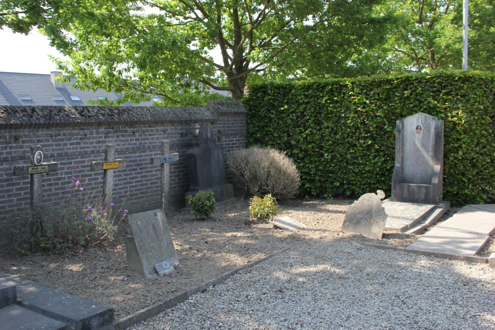 Belgian War Graves Berchem (Kluisbergen) #1