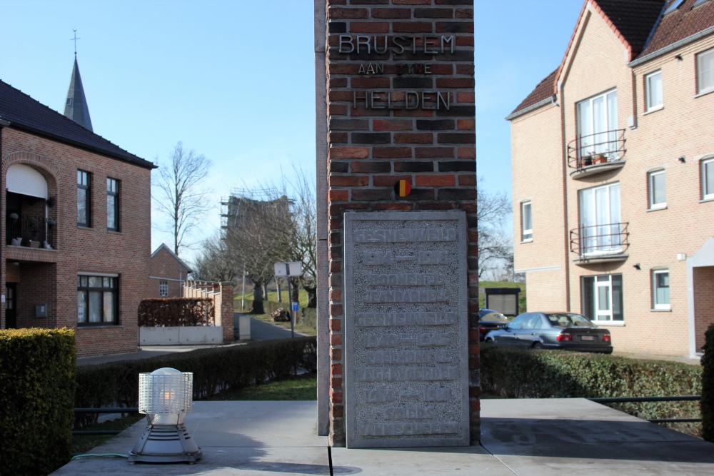 Oorlogsmonument Brustem #3