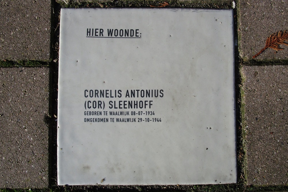 Memorial Stone Sint Crispijnstraat 48
