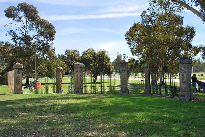 War Memorial Gates Nyah #1