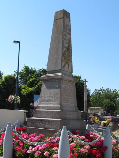 Oorlogsmonument Saint-Aubin-d'Arquenay #1