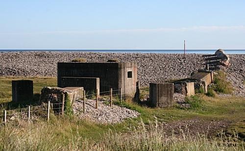 Pillbox FW3/26 and Tank Barrier Kingston #1