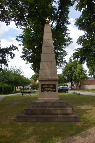 Soviet War Memorial Nennhausen #1
