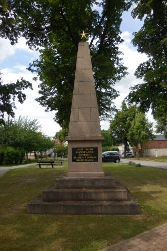 Sovjet Oorlogsmonument Nennhausen