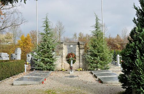 Oorlogsmonument Schrding #1