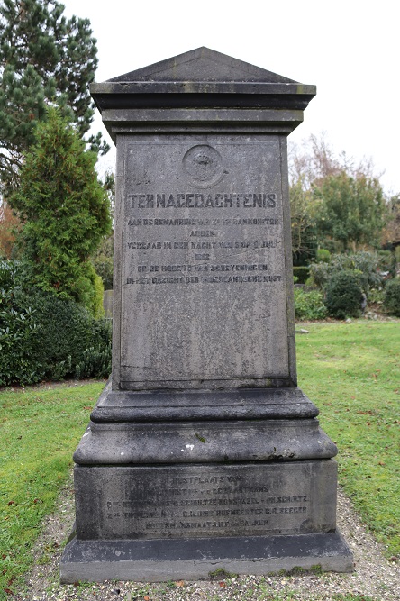 Grave Memorial W.W.l Old General Cemetery Den Helder #2