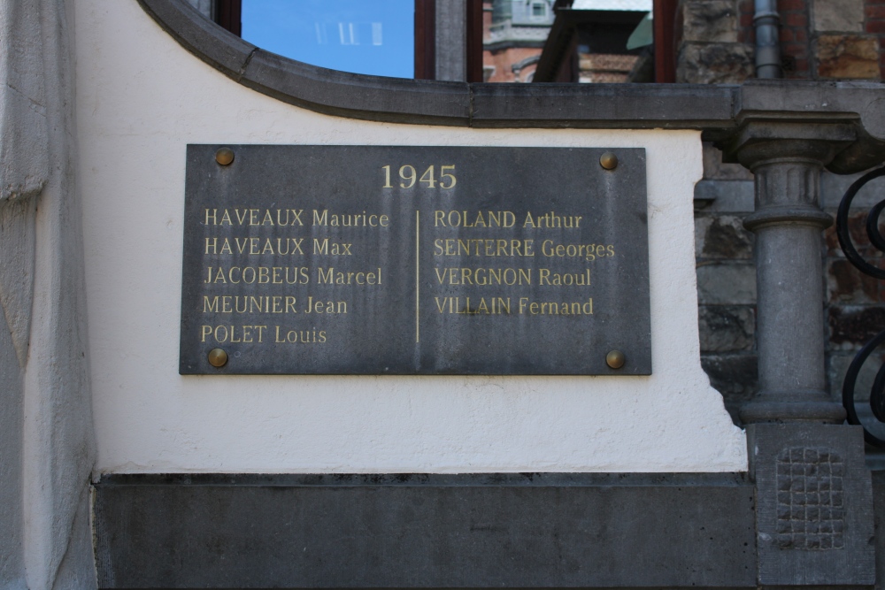 Oorlogsmonument Trazegnies	 #4