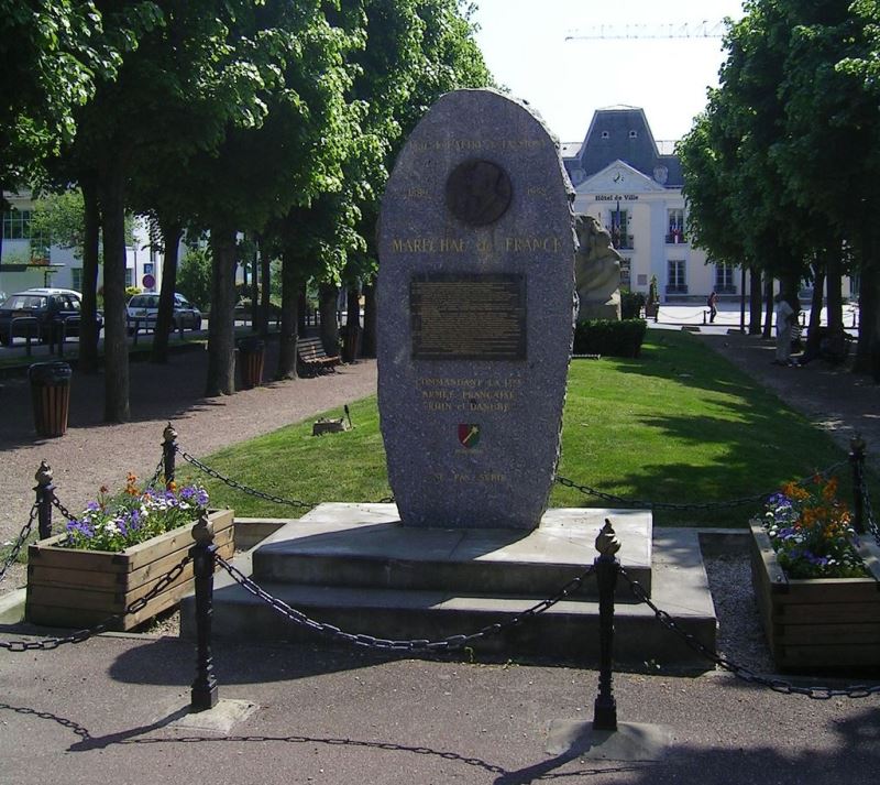Monument Maréchal Jean de Lattre de Tassigny