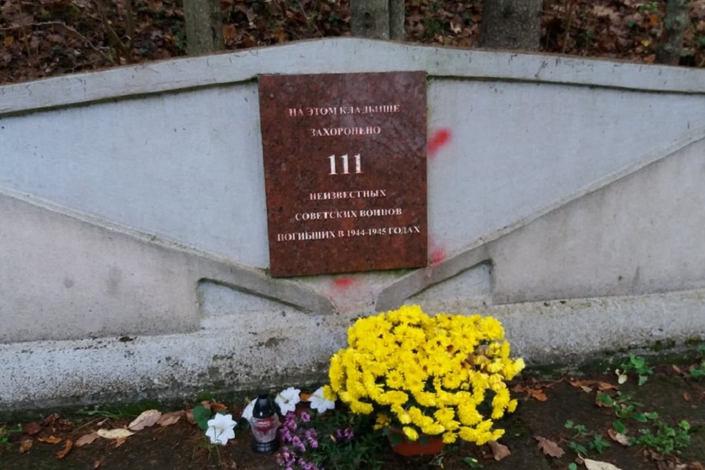 Soviet War Cemetery Bubiai #4