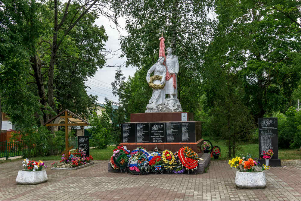 Mass Grave Soviet Soldiers Leo Tolstoy #1