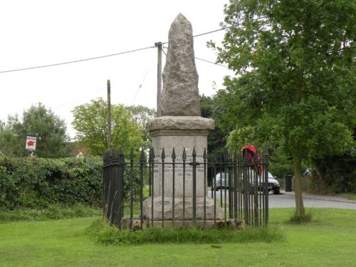 Oorlogsmonument Chrishall #1