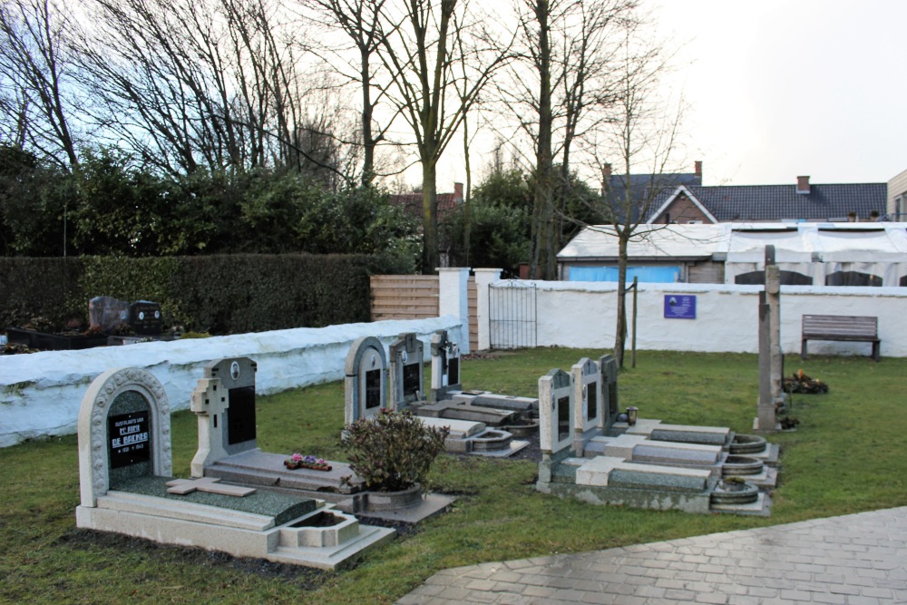 Belgian Graves Veterans Daknam #1