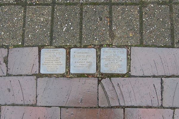 Stolpersteine Sägekuhle 6