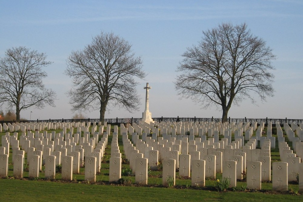 Hanover Commonwealth War Cemetery #1