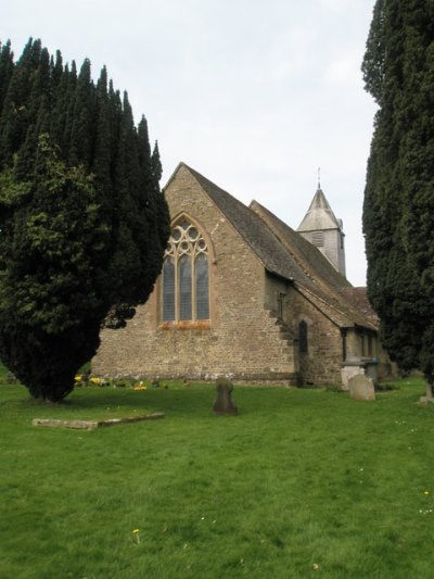 Oorlogsgraven van het Gemenebest St. Bartholomew Church Cemetery