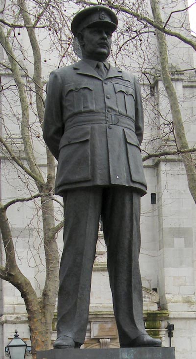 Monument Sir Arthur Harris #2