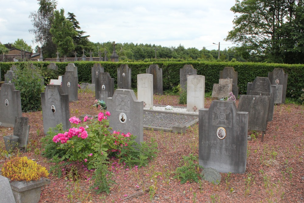 Commonwealth War Graves Antoing #2