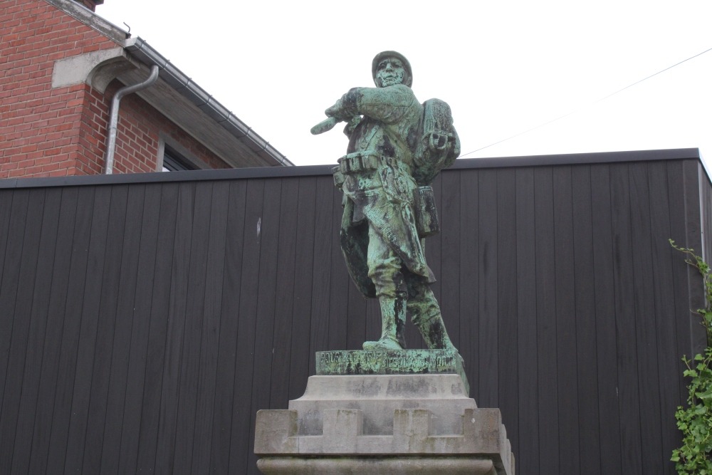 Oorlogsmonument Frasnes-lez-Gosselies #3